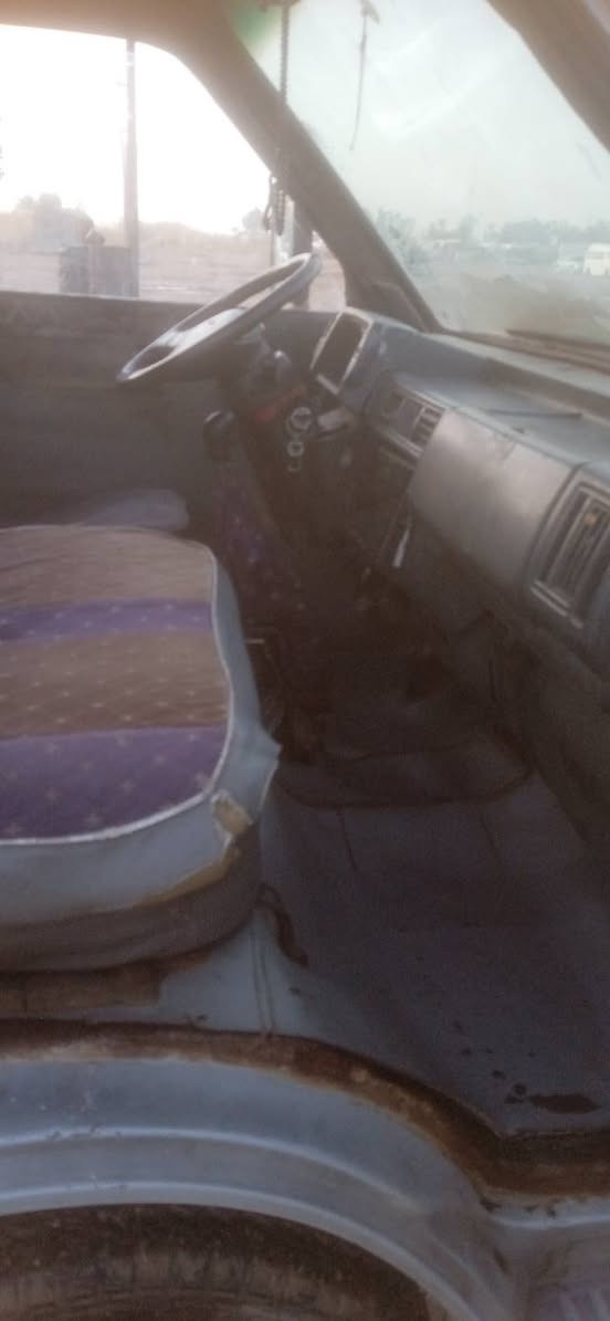 السلام عليكم كيه بسته للبيع رقم بغداد  نكليزي يراد بس كور ولباقي بكفول اكسن جديد كير جديد تخم تاير صدر كله جديد إمكان العزيزيه السعر 24 وبيها مجال / ***********
