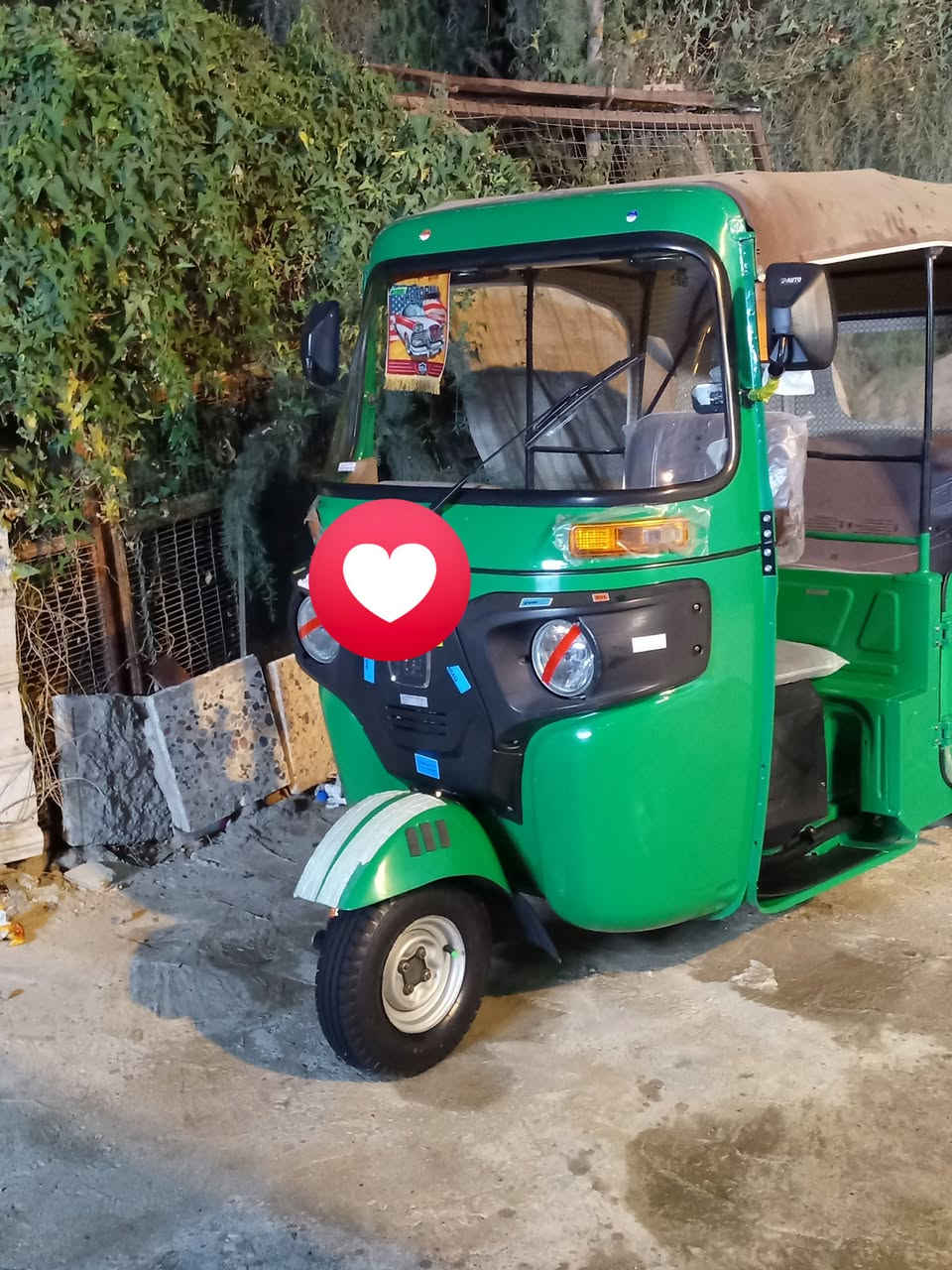 تكتك موديل 21شهر 12 كفاله عده دوس معمره كل نقص مابيه ماكان زعفرانيه سعر 8500وببه مجال قليل ***********
