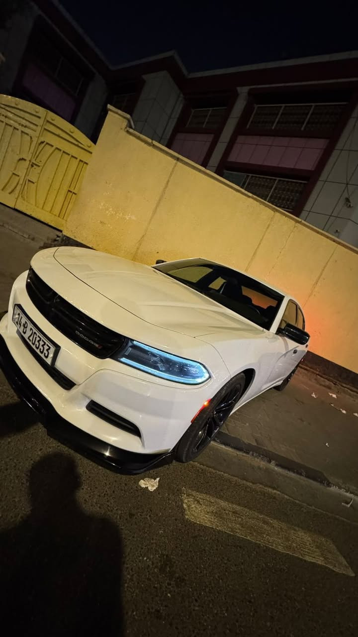 السلام عليكم جارجر 2019
السلام عليكم جارجر 2019 ماشيه 130 الف كيلو كفاله عامه داخله تقرير غرق مواصفات SXT المعروفه رقم بصره باسمي السعر (240) وبيها مجال العنوان الحكيميه رقم الهاتف ***********
