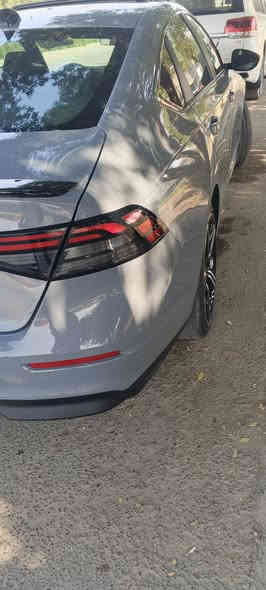 ‏Honda Accord Hybrid 2024 Sport
موديل :- 2024
لون :- سمنتي 
قوة المحرك :- 2.0 Hybrid
عداد المسافات :- 2800زيرو
مواصفات السيارة :- Sport
عدد المقاعد :- 5 مقاعد 
الضرر : ارباك البرده جهه السايق والكشن فقط
بابين تبديل 
صبغ شبرين بلهلال الخلفي
♦️ شاشة نفكيشن 
♦️ تحكم مسجل 
♦️ تحكم سرعة 
♦️ بصمة تشغيل 
♦️ دخول ذكي 
♦️ لايت زنون 
♦️ رادار امامي 
♦️ رادار تحديد مسار 
♦️ كامرا خلفية 
♦️ فتحة سقف 
♦️ حساسات 360 درجة 
♦️ اوتو بارك 
♦️ هاند بريك بصمة 
♦️ درايف مود 
♦️ مثبت سرعة 
♦️ حساس مسافة امان 
♦️ اوامر صوتية 
♦️ مقاعد كهربائية 
♦️ فرش مخمل 
♦️ 
♦️نظام النقطة العمياء 
السياره مرقمه بغداد جاهزه 
مكان السياره بغداد الزعفرانيه
السعر 194$
للستفسار ***********
