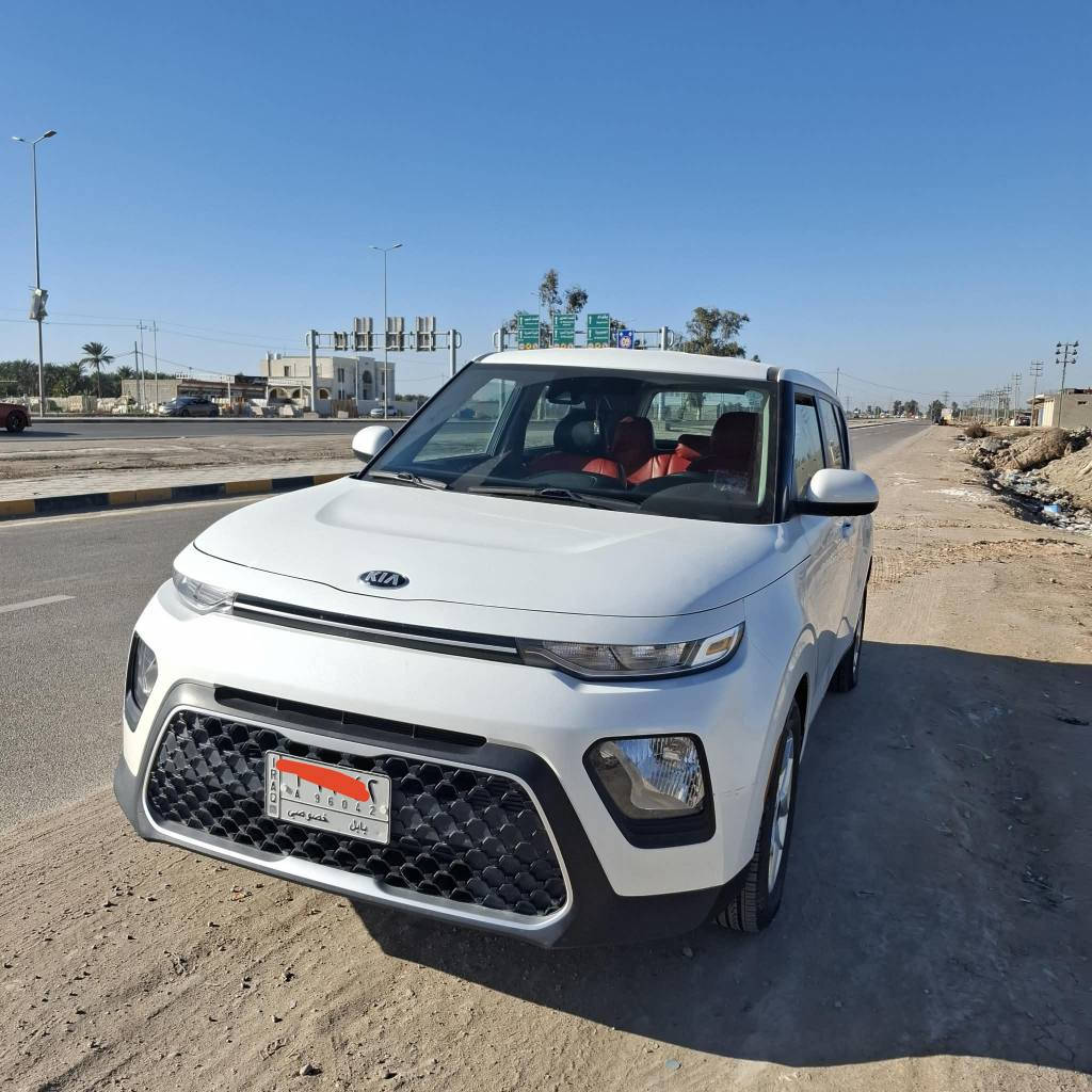 السلام عليكم
للبيع كيا صول موديل2020
جديده وجاهزه
رقم بابل 
مكينه2000 دوش
ويل كب 
رادارات
شاشه كبيره
كاميرا خلفيه 
ماشيه 55 ميل
السعر136
مكاني بابل شارع60 مجسر الثوره 
*********** حلة, بابل
