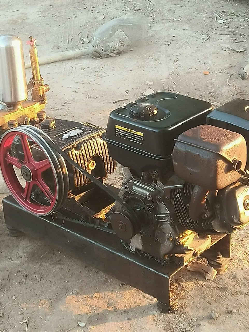 السلام عليكم
ماطور غسل سيارات مضخة كبيره للبيع  المكان الاسكندريه رقمي ***********
