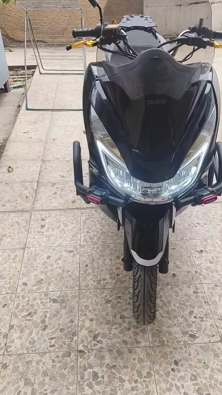 السلام عليكم جيل ثاني نضيفه مدينه صدر سعر ١٣بيها مجال ***********
