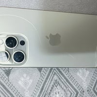 ايفون ١٥ برو ماكس  ذاكره ٢٥٦ بطاريه  ٨٧ ماسنر  بس الظهر مكسور  السعر 9...