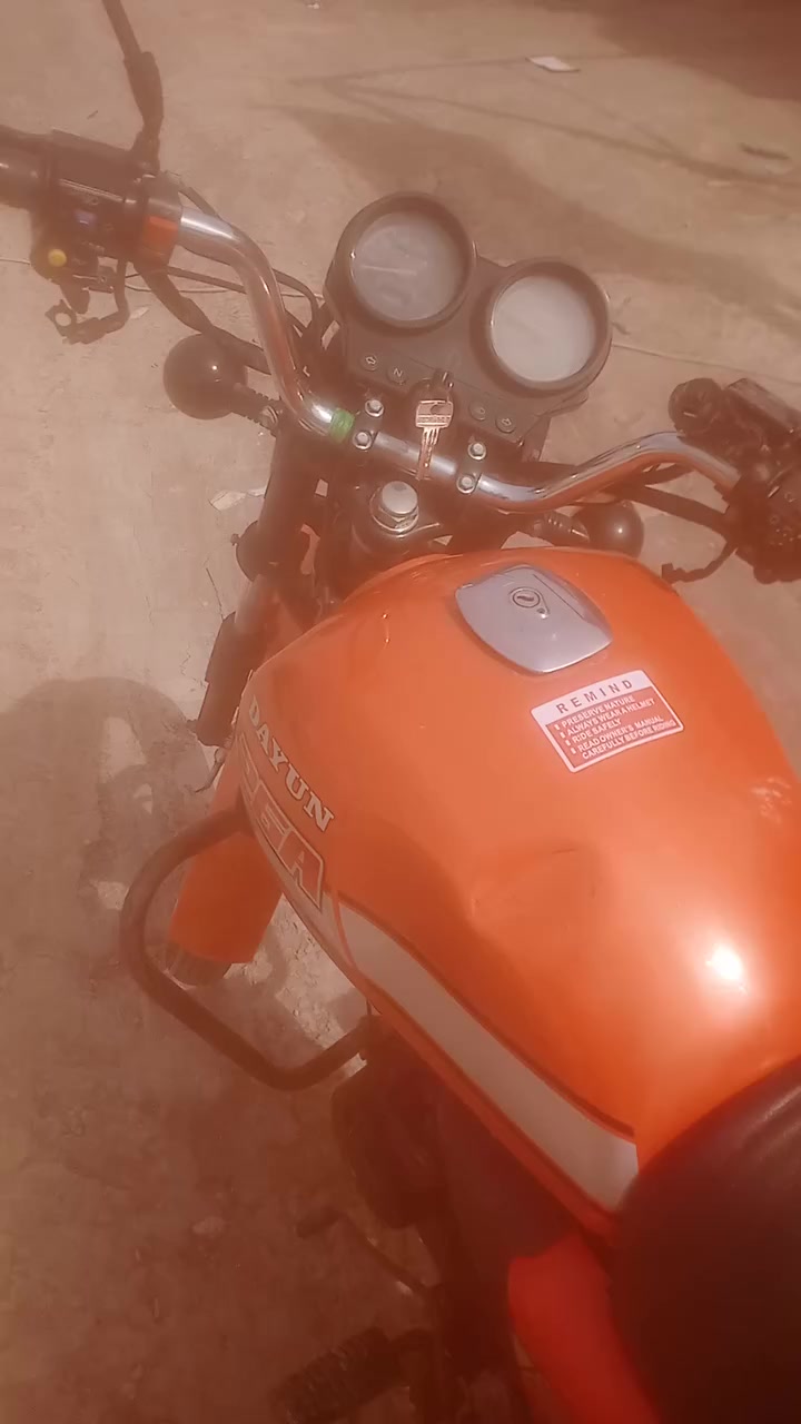 دايون نفخ للبيع موديل 21 طالعة بل 23 محرك مفتوح السعر 1100 المكان الحر السوادة مدرسة الحسام  ***********
