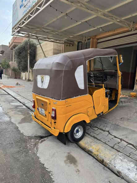 التفاصيل بلفيديو شوفه يلا تتصل 
تكتك 2022 مرقمة تحويل ثاني يوم التكتك كفالة مكاني ديالى بعقوبة شارع جرف الملح السعر ٨٢٥٠ وبيها مجال شراي اتصل ممتواجد خاص ***********
