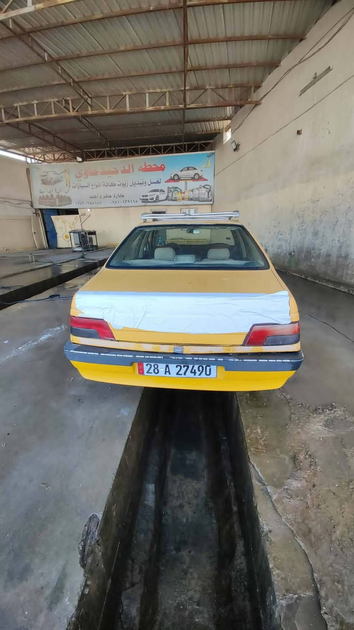 السلام عليكم سلام عليكم بيجو 2010  GLX 405  هزة جديدة لوحات انكليزي هيئة وغرامات مصفرهة
كير محرك مكفول صدر امامي جديد تخم تايرر
تجي وتشوف بعينك قبل شهر حولتهة بسمي وهزيتهة  سيارة 28 وبيهة مجال 
***********
