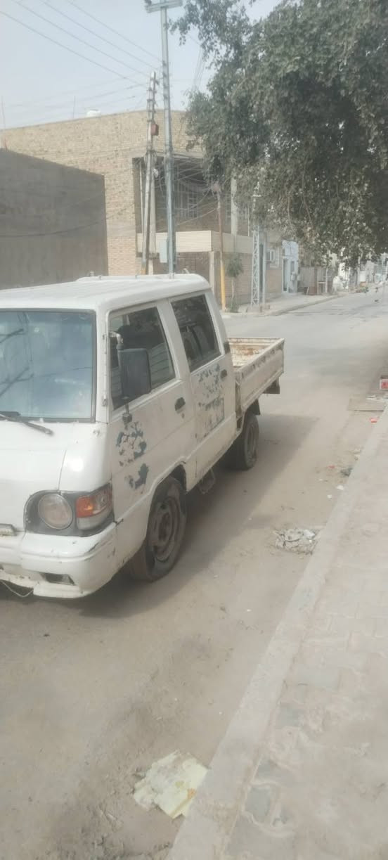 هونداي مديل 94 رقم الماني 
مكاني النجف 
السعر 18 وبيهه مجال قليل 
***********
