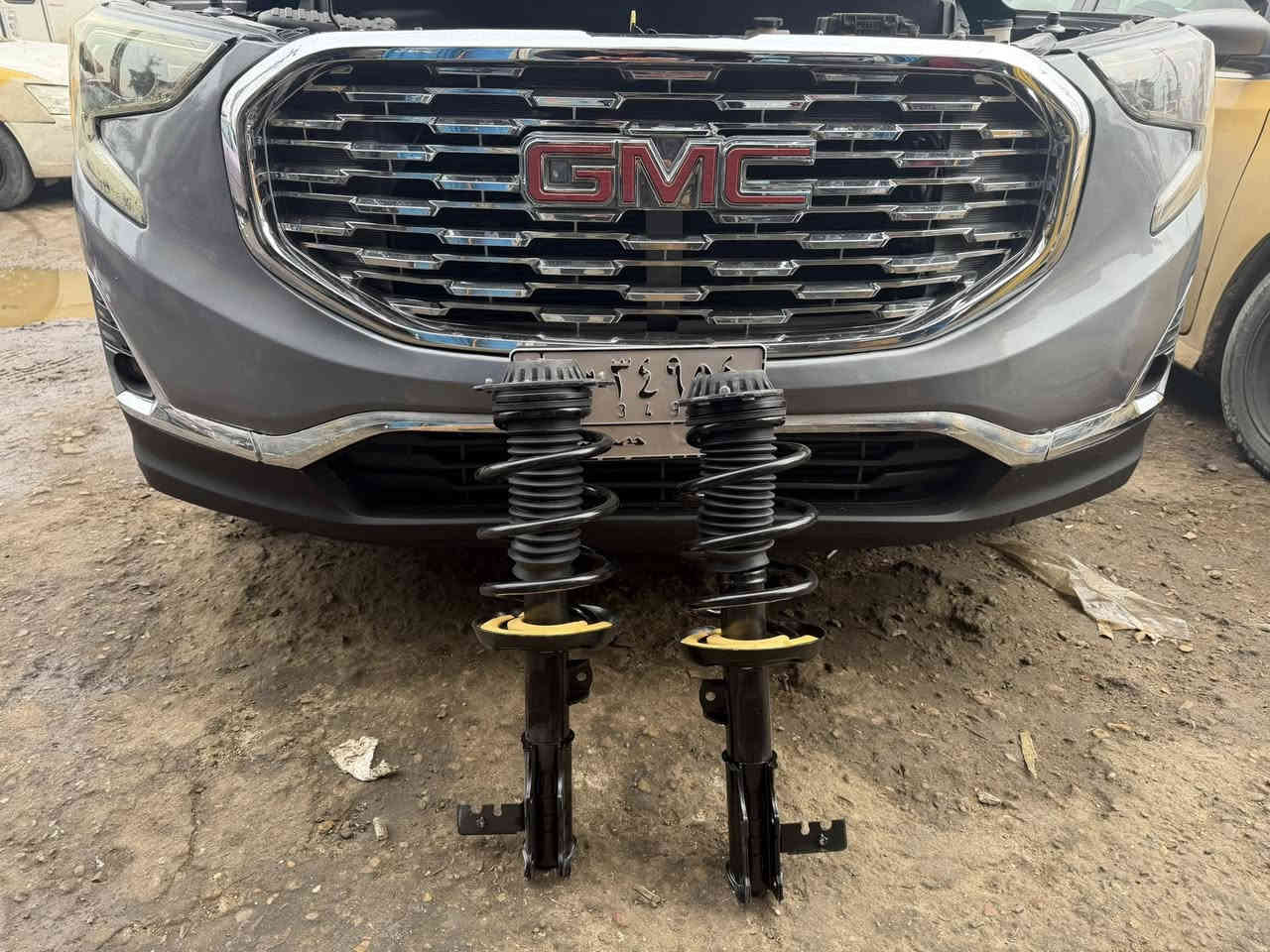 علي الكرادي )

قطع غيار للسيارات الامريكيه
    كافه الادوات الاحتياطيه
      اصلي / تايوان / صيني 
    ‏ Chevrolet  &  GMC
       جمسي & شوفرليت
 ___-___
الصيانه  🚘🚙 
             👇🏻👇🏻👇🏻
‏‎صيانه ميكانيك (محرك)  🛠🛠
‏‎صيانه حدادة صدر ⚒🛠
‏‎صيانه كهربائي عام 💡💡  

 الموقع. 👇🏻👇🏻
    بغداد- ساحه الطيران

ملاحظه #
نعتذر عن الاجابه على الرسايل لكثره العدد 
يفضل الاتصال على الارقام التالي

*********** حسين الكرادي

***********   علي الكرادي

***********  حسن الكرادي

يتوفر توصيل لكافه المحافظات 🛵🚙
