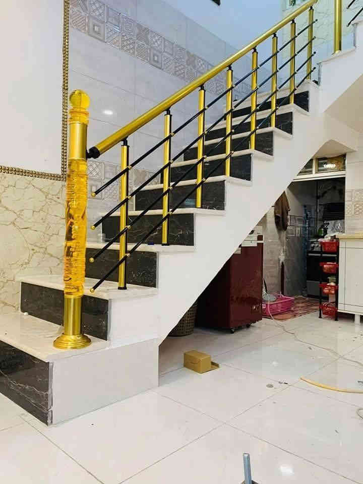 يقدم لكم 
معمل بلاستك ابوايمن 
احدث اعمال الشبابيك والابواب والقواطع التركية
مع ضمان جودة صناعة المقطع المصنع للعمل. 
انواع الابواب.. 
1: باب حشوة (ديكور ) 
2:باب منظر ومراية (حمام) 
3: باب ربع جام (صحيات خارجية) 
4: باب ديكور جام (باب غرف او استقبال) 
5: باب سيم مانع ذباب
 
العمل بمقطع التركي 
مستعدون لتنفيذ كافة طلباتكم 

📍للأستفسار 
الاتصال 📞على (*********** /***********) 
او زوروا موقعنا الكائن 
صلاح الدين / بيجي /  شارع الخياطين
