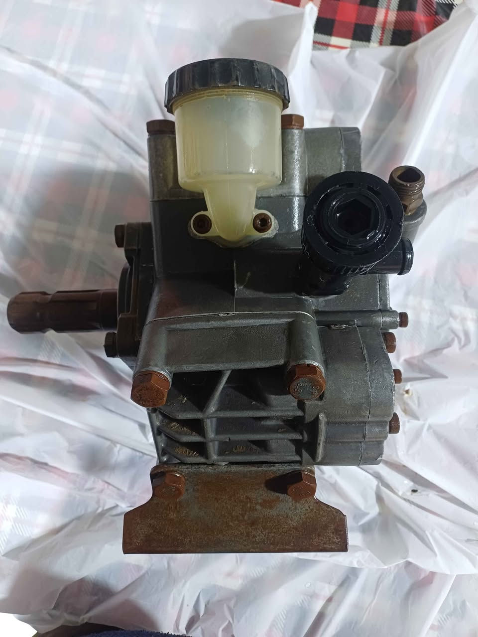 مضخة هولدر زراعي لرش المبيدات والاسمدة بغداد, العراق


**إذا كنت صاحب هذا الإعلان وتريد حذفه لأي سبب، رجاءا أرسل رسالة إلى الدعم الفني**