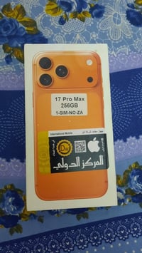 17pro max مامفتوح من الكارتونه بعده بضمان الشركه  السعر 2.200.000 للتو...