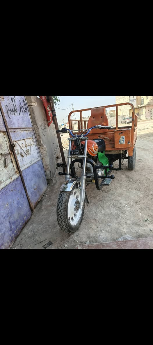 سلام وعليكم ستوته للبيع مديل 2014 العنوان البصرة الزبير رقم هاتف ***********
