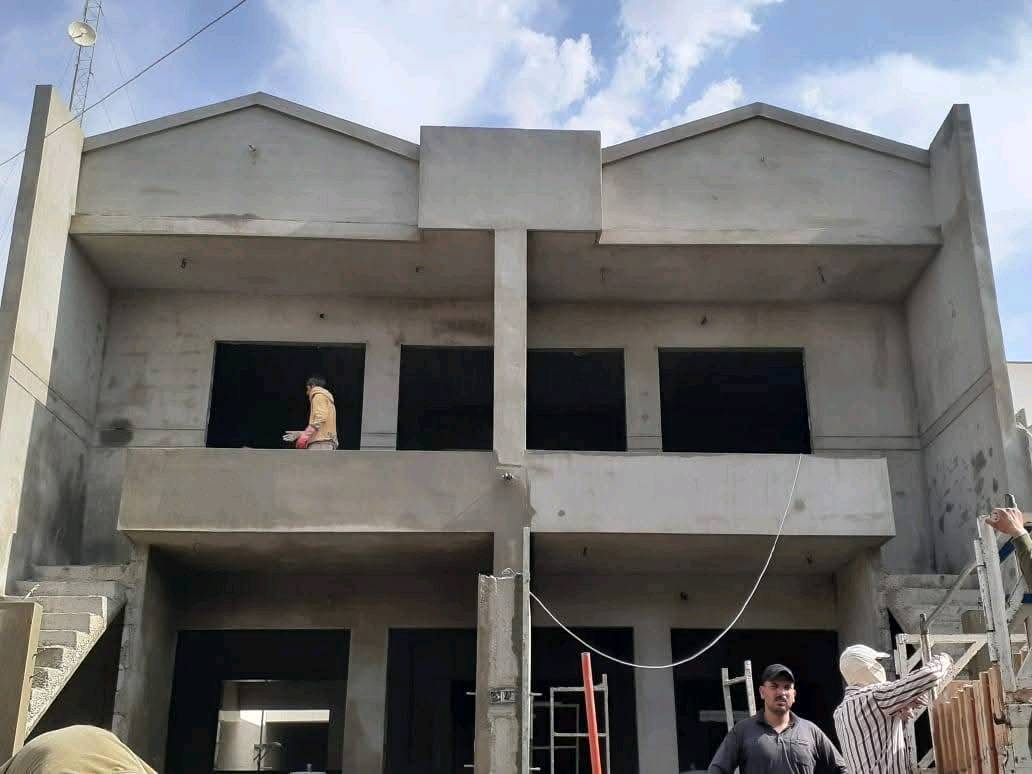 السلام عليكم اني اسطه لبخ اشتغل المتر ٣٠٠٠ القاط الواحد ول قاطين ٣٥٠٠ مكاني كركوك للستفسار هاذ رقمي*********** *********** اشتغل فقط داخل كركوك 