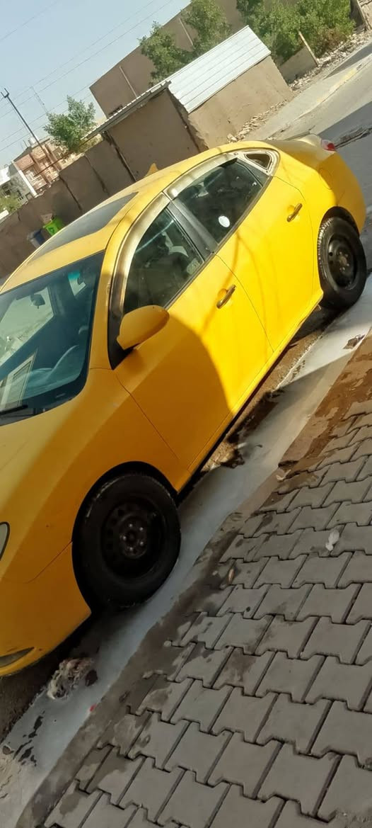 من رخصة مدير الكروب السلام عليكم للبيع النترا موديل 10 وارد امريكي كير محرك مكفولات رقم ديالى صدامي مكان السياره بغداد غرامات ولرقم كلة على المشتري  السعر 72 رقمي ***********
