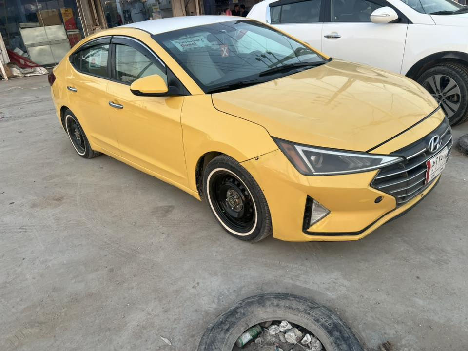 سلام عليكم
النترا للبيع او مراوس  2019 نص فول معروفه موصفاتها 

وارد امريكي حادثها باب وجاملغ جهت السايق 

رقم بغداد 

السعر 120 وبيها مجال 

للستفسار الرقم *********** 

العنوان كربلاء
