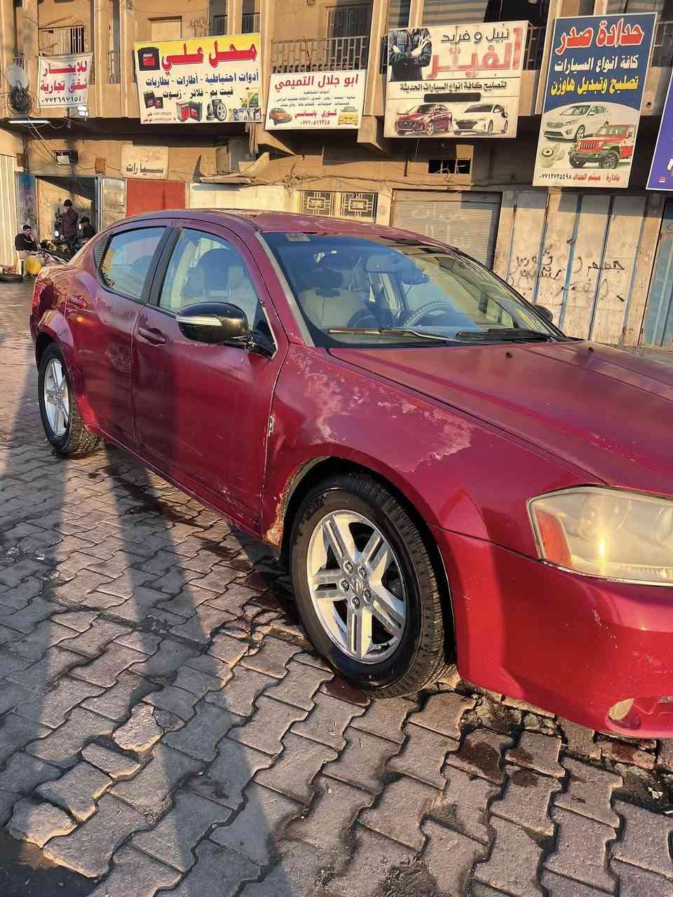 للبيع افنجر 2008 
محرك 2400 اربعة سلندر 
رقم بغداد مشروع وطني هزة وسنوية ولوحات جدد 
حدادية امامية خلفية حلوة 
تخم تاير جديد شادة 
منظومة تبريد كاملة جديدة بس كمبريسر احترك 
سيارة بيهة مكانات جاردة 
لغود وشواصي وتكم وقمارة مكفولة 
سعرها 55 وبيها مجال للشراي يجي يشوف وبسيطة مكانها بغداد 
***********
