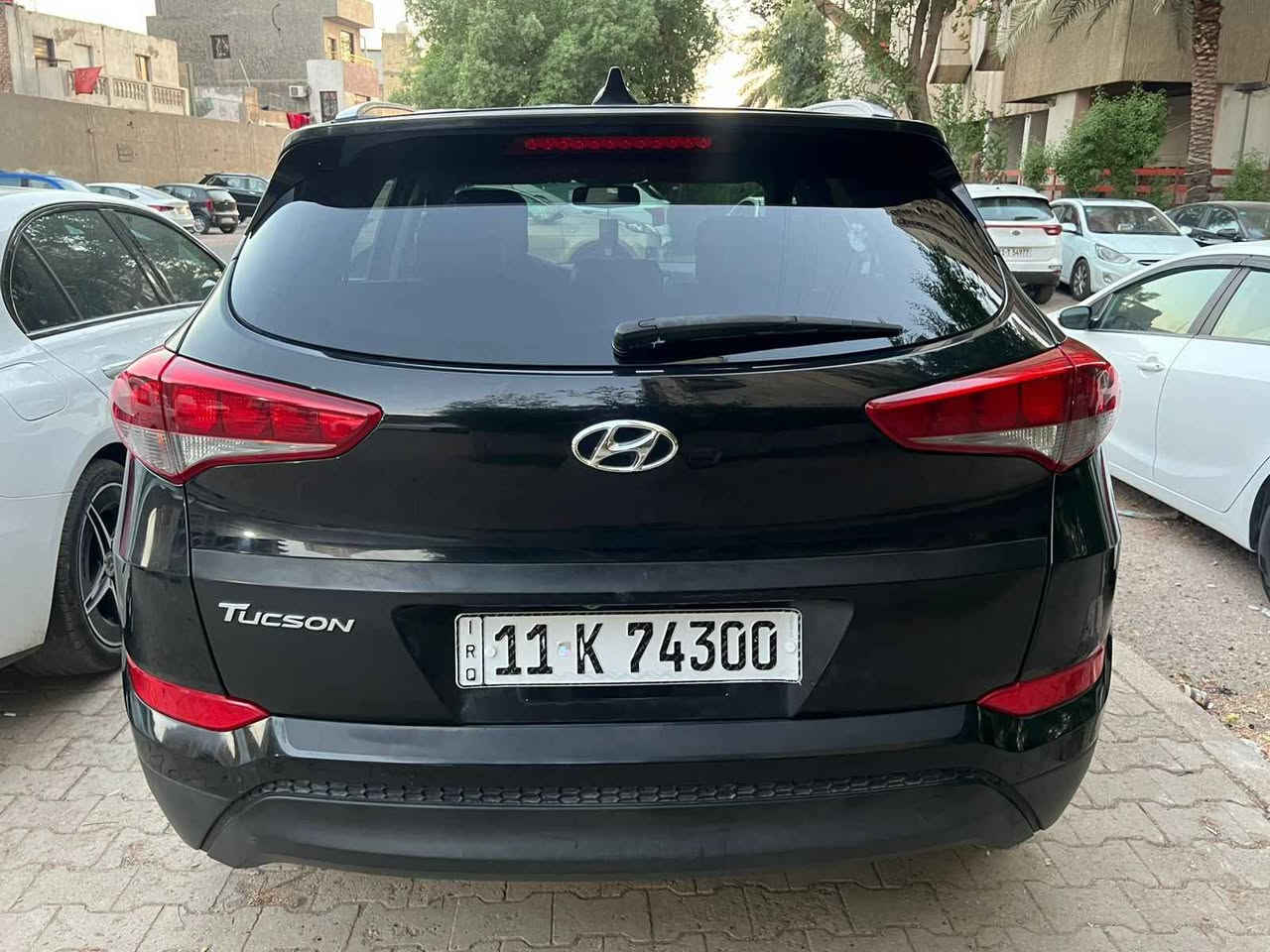 السلام عليكم 
هيونداي توسان  2018
فول مواصفات عدا الفتحه 
الحادث موضح بالصور سونار 
السعر 160 وبيها مجال 
المكان بغداد 
*********** السلمان, المثنى
