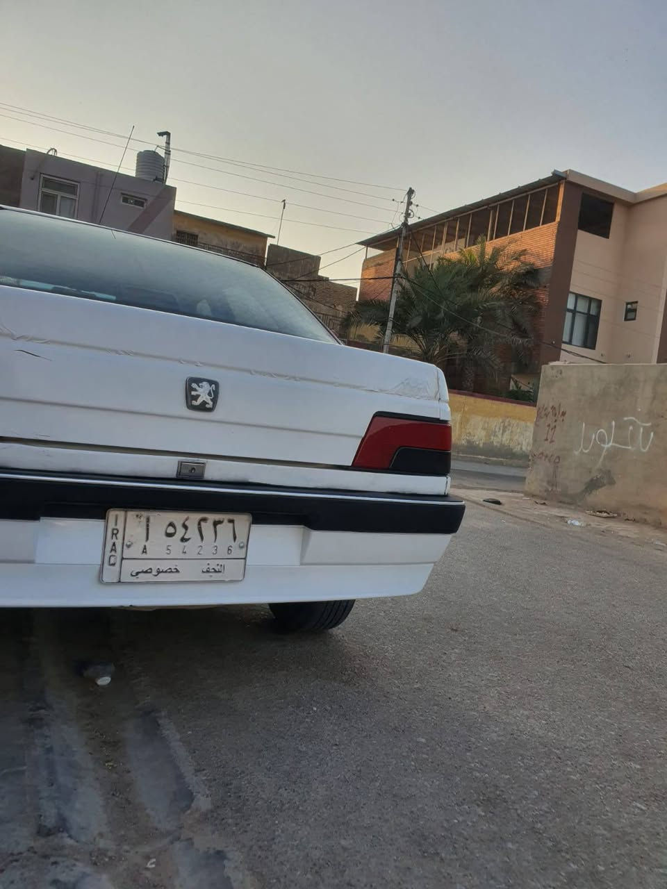 اسلام عليكم
بيجو 405 

السياره مكينة وكير مكفولات 

وتبريد ثلج 

داينمو جديد 

باتري جديدي 

بك لايتات ودعاميه جديده 

السياره حداديه تعبانه وبيه قطع صبغ 

رقمه نجف خصوصي  اتريد امداور او اتريد وكاله  

السعر ب31 وبيه مجال بسيط


**إذا كنت صاحب هذا الإعلان وتريد حذفه لأي سبب، رجاءا أرسل رسالة إلى الدعم الفني**