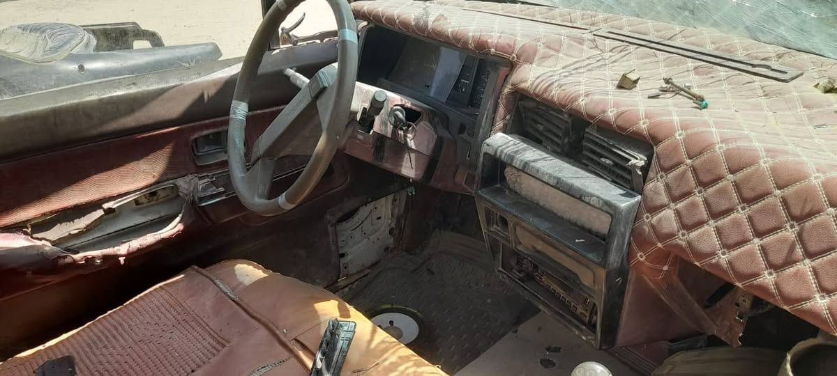 السلام عليكم  بيكم نيسان 92 تحويل مباشر كير مكينه اكسن مكفولات ولباقي كدامك تريد كامله تريد بس رقم عادي مكان عامريه الفلوجه السعر 8 وبيها  مجال7830791813
