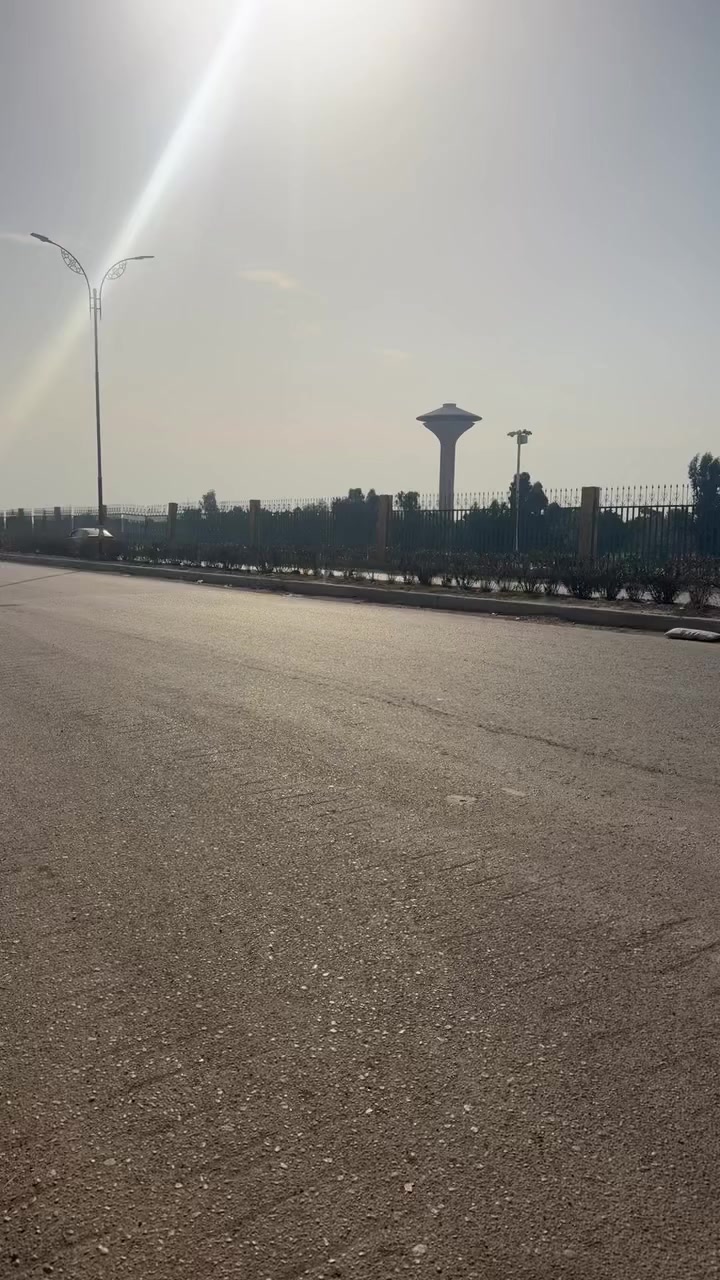 حياكم الله حبايب كلبي.  كلمن عنده بيت للبيع  او قطعه ارض للبيع يريد يعرضها. يدخل خاص يطيني العرض مالته    هذا رقمي  واتساب ايضا. ومازنجر.       ***********  انقيمله السعر مال بيته او قطعته بما يرضي الله. ولا تبخسو الناس أشياؤها  
وعدنه كادر هندي مرتب للبناء نبليلك بيتك طتنينه كاع نسلمك بيت. شركه أمينه وشراف هندسي  اصولي. من المنطقه مقاول مرتب.  وحياكم الله
