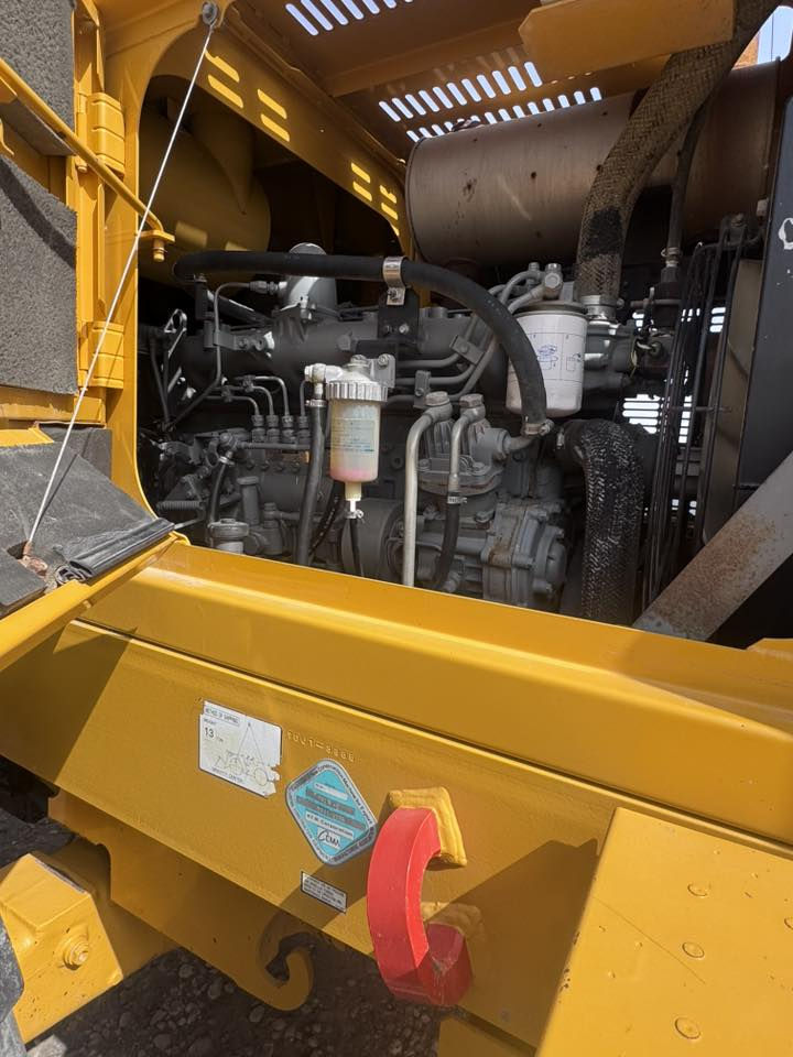 سلام عليكم دخول جديد شفل حجم ٧٠ ازوزه بم ونوزل عداد العمل ٧٠٠٠hكفاله عامه موديل ٢٠١٨ اصل ***********
كفاله عامه بشرط منفيس
