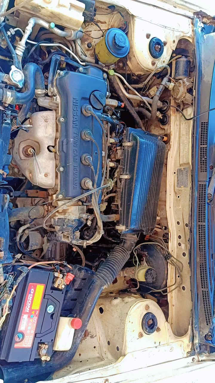 نيسان صني موديل 98 تبريد كير اوتوماتيك 30 سنويه ل28 
*********** 
كوفه براكيه
رقمه قادسيه 
راعيه يمي بالبراكيه
