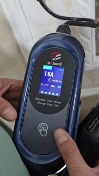 شاحن بي واي دي • ١٦ أمبير • أدبتر سيارات صينية