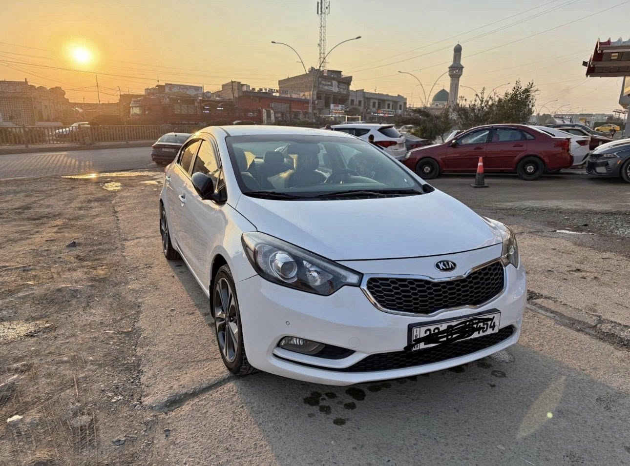 موصل حي البلديات
سلام عليكم

سيراتوا ٢٠١٤ خليجي كلين بدون صبغ ٥ ويل كب تبريد قطعتين تحكمات ستيرن شفتات ستيرن فول مواصفات عدا الفتحة السعر ١٢٥ 
للاستفسار اتصال ع الرقم 
***********
