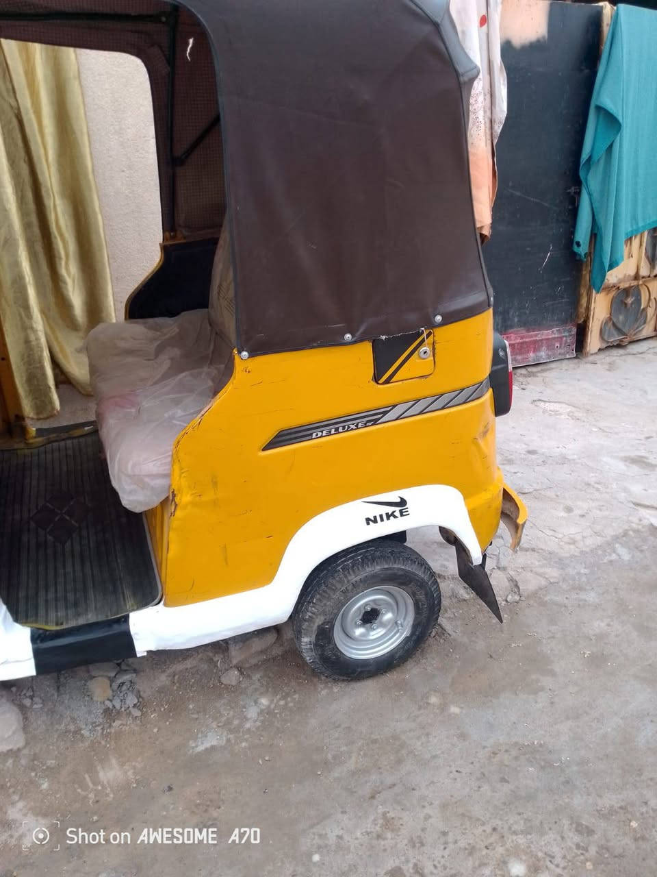 سلام عليكم تيفي اس موديل 2019 رقم وسنويه انكليزي
تكتك جاهزه ونضيفه بيهه ضربه كدام بل لغد بدي شوف لعين مكينه مجفته شركه وناعمه سعر 4 وبيهه مجال
رقم لهاتف فقط اتصال *********** البصرة حيانيه
