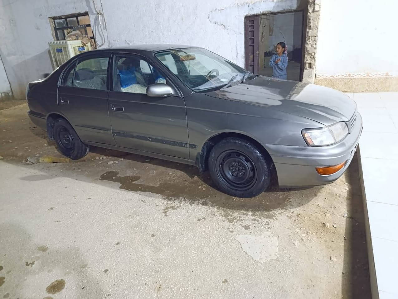 سلام عليكم كرونه نفخ  مديل 94 رقم نجف ابسمي مداور ثاني يوم سنويه مجدد 28 مكفوله من كص وضربه ونقل جثه مكينه كير حداديه تخم تاير كله جديد تبريد شغال سنتر لوك جام كهربائي سياره جاهزه على أخير حبايه مال جناي مابيه نقص برغي سعر 55 وبيه مجال بصيط شراي يتصل *********** مكاني نجف ناحيه الحريه
