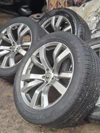 حبايب گلبي   متوفر ويل كب نضيف ويا تخم تاير +كلش حلو ونضيف بدون عواج و...