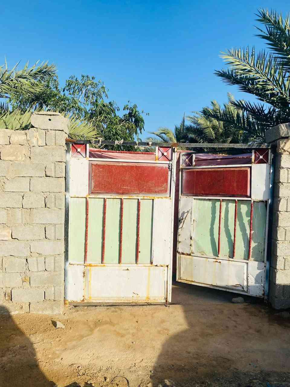 اعلان 
بيت طابو زراعي للبيع مساحه 450 متر 
ناحيه الحريه نهاية حي البشائر 
غرفه 
صاله 
مطبخ 
السعر خاص 
*********** واتساب متواجد

