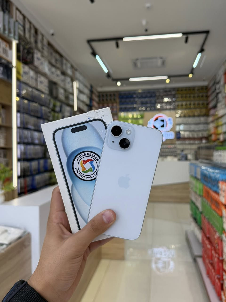 ❤️ايفون 15 العادي ماستر❤️
ذاكرة 128
بطارية 89‎%‎
نضافة 100‎%‎
وتربروف مامفتوح
مامبدل بي قطعه
كارتونه مطابق وياه

الاتصال:***********
العنوان: النجف الاشرف
