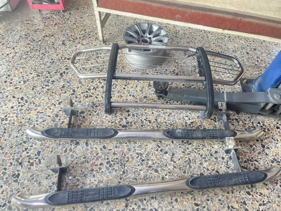 سلام عليكم درع امامي ودوس نضيفات كلش للبيع  ***********
