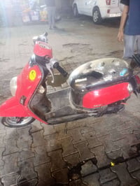 دراجه بوليس للبيع دراجه المكينه نظيفه لا تبخير ولا تنقيص دراجه عاوزها ...