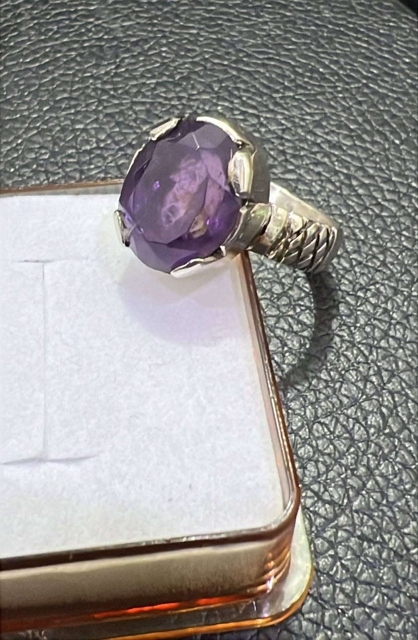 سلام عليكم محابس للبيع فضه ***********هاذا رقمي
