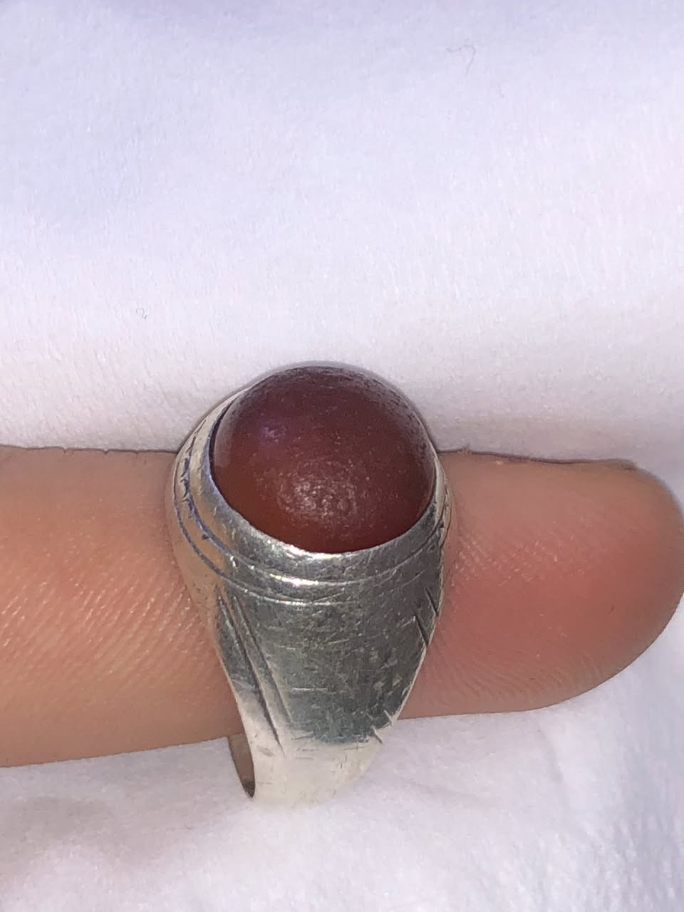 وين الي ايدور نوادر
عقيق يماني وجوه العقيق عطف بحري اصلي المحبس حيل قديم كلش وجنايه اتميزه الي ايفيده يتفضل خاص


**إذا كنت صاحب هذا الإعلان وتريد حذفه لأي سبب، رجاءا أرسل رسالة إلى الدعم الفني**