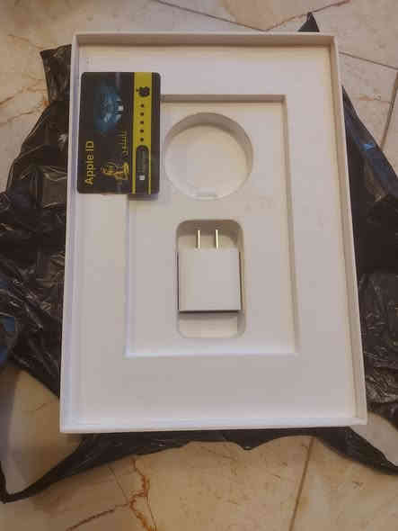 سلام عليكم ايباد9البيع   او مراوس اكس بوكس 360ينطي فرق ورة نضافة
 سعرة ١٥٠   مكاني بلا بصرة كرمت علي *********** خاص هم مفتوح راسني خادم
