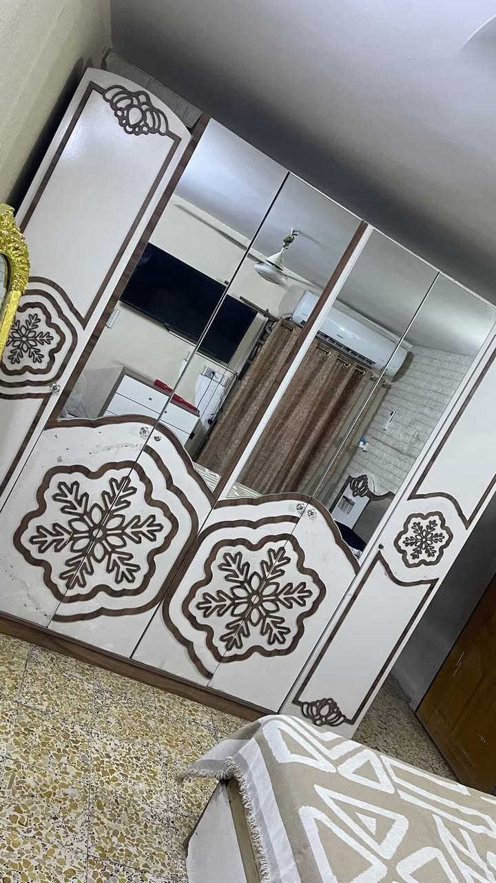 غرفه نوم نضيفه جدآ مابيهه ضرر ابد غير هذا بجربايه من المسح شويه سعرها 300 وبيهه مجال مكان بغداد الشعب


**إذا كنت صاحب هذا الإعلان وتريد حذفه لأي سبب، رجاءا أرسل رسالة إلى الدعم الفني**