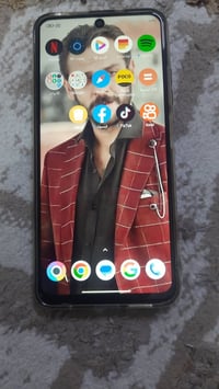 بوكو ام4 برو • ٢٥٦ • ٨ رام