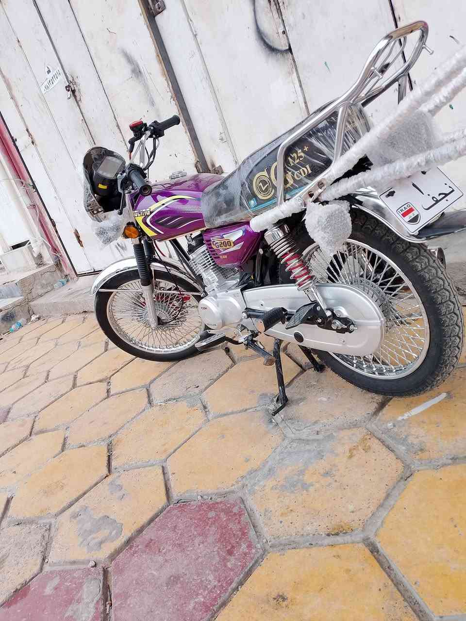 تايكر 25للبيع.  دراجة زيرو.  شراي اتصل ***********مكاني بلدروز شارع المسعودية
