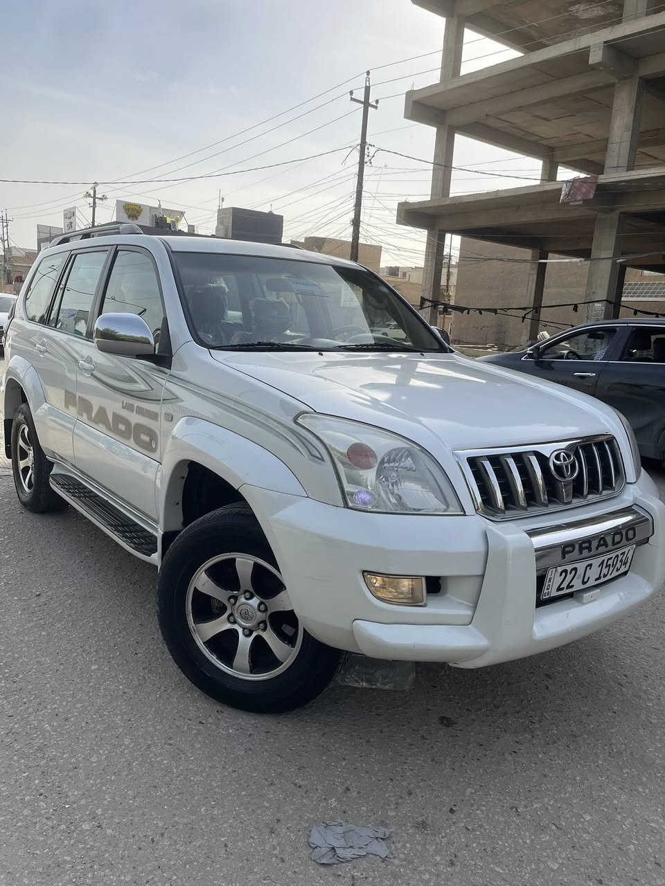 السلام عليكم
للبيع أو المرواس 

برادو        موديل           2006 

خليجي ياباني اصلي 

المواصفات 

داخل صاج ملكي 

سبعة راكب 

3 قطع تبريد 

شاشة كبيرة

حساس خلفي

كامرة دوارة 

فوريل 4+4 

محرك 2700 

كير مكفولة 

حدادية شرط جديدة

السيارة بيهة تراي شرط مال موديل 2025 

ناعمة حيل وتخم تاير وباتري جديد 

تبريد ثلج 

لون ابيضّ صدفي 

السيارة مكفولة كفالة عامة من الصبغ والتبديل والفتح 

بس ملاحضات بسيطة عند الاتصال 

رقم أربيل الدولي الإنكليزي  سنوية جديدة بسمي 

السعر 143 وبيهة مجال للطيبين 

*********** 

مكاني النجف
