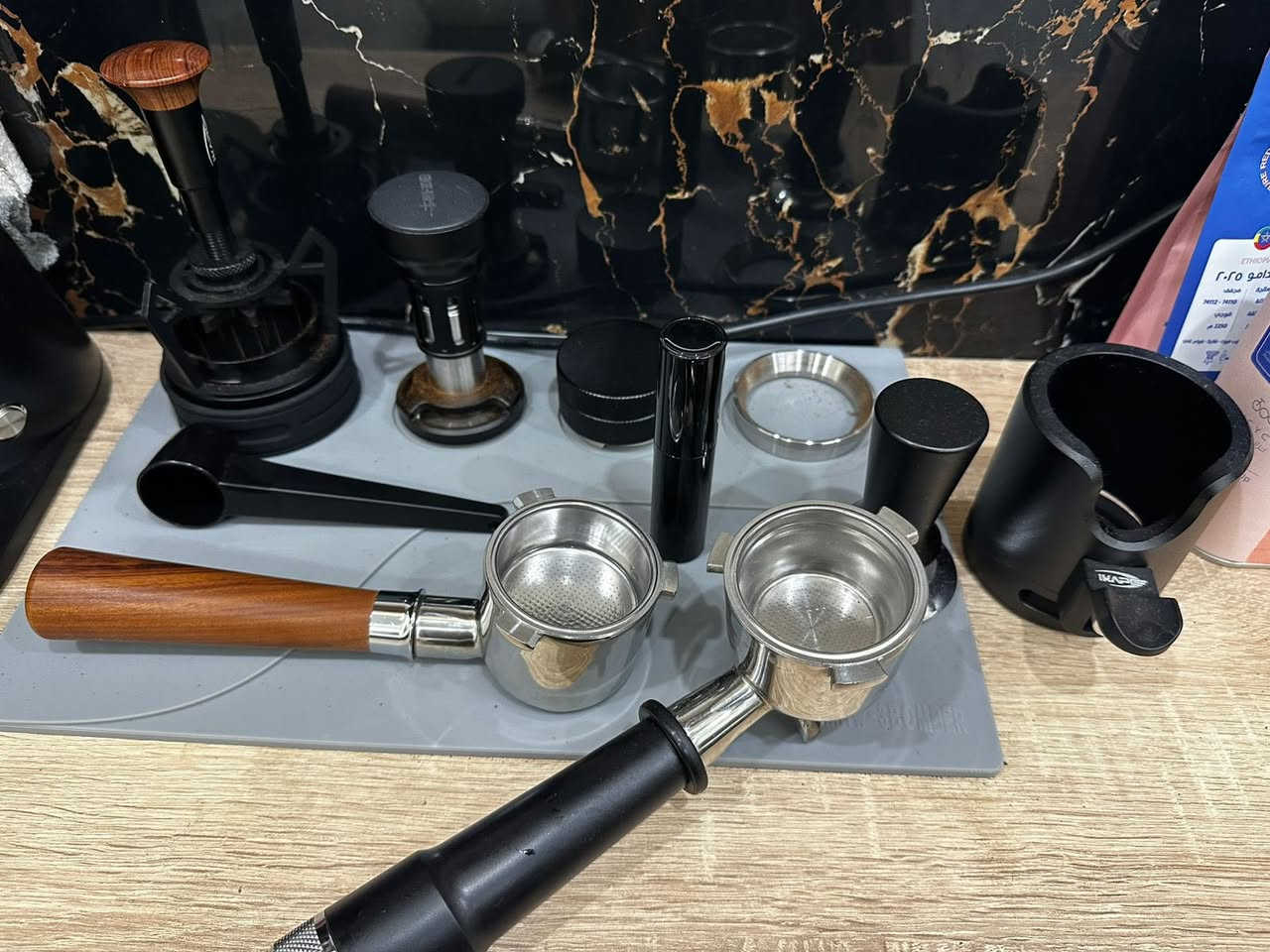 مكينه ديلونكي لاسبلشستا ابورا الي يريد يعرف تفاصيل اكثر يدخل يوتيوب ما كامل ملحقاته اضافيه بورتو فلتر مع تامبر مع رنك مع موزع المكينه استخدام شخصي منزلي اقل من شهر ونص السعر خاص


**إذا كنت صاحب هذا الإعلان وتريد حذفه لأي سبب، رجاءا أرسل رسالة إلى الدعم الفني**