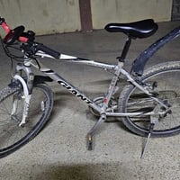 بايسكل جينت حجم 26 للاستفسار 07712249449