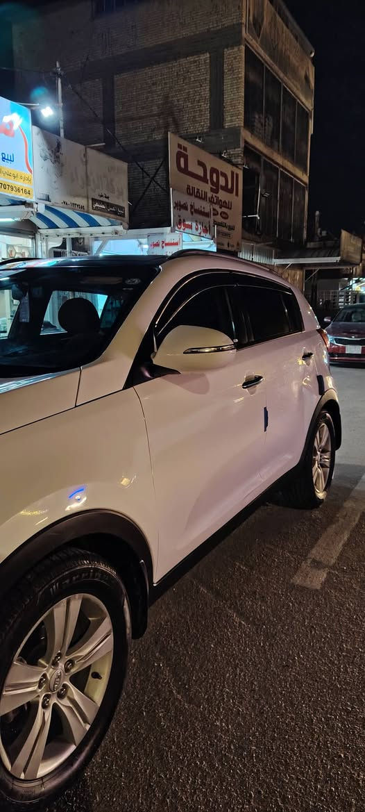 للبيع كيا سبورتج موديل 2011
السيارة نظيفة وجاهزة للفحص، شرط الفحص الكامل ✅
المواصفات: • فول مواصفات ما عدا البصمة
• فتحة سقف بانوراما (فتح كامل)
• مرايات شفط
• مفتاح بصمة
• جهاز إنذار ضد السرقة
• محرك 2000 CC (دوش) 
• المحرك مكفول
• سبير منازل
• بدون دواخل حدادية 100٪
• نظام ABS
• عدد النمرات: 6
• العنوان / نجف الاشرف 
• تحويل ثاني يوم السيارة باسم المشتري
📍 السعر:  140$   قابل للتفاوض 
📞 الاتصال / ***********
