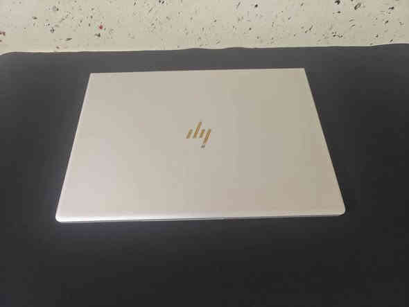 🟡 العرض محدود – آخر القطع المتوفرة!
📣السعر 320 الف  
🟡 العرض محدود – آخر القطع المتوفرة!

💻 لابتوب HP EliteBook 745 G6
يعادل Core i5 الجيل الثامن بالأداء ⚡
ويحتوي على كارت شاشة خارجي 2GB للأعمال والتصميم المتوسط 🎨

🔹 نسبة النظافة: عالية جداً

⚙️ المواصفات الكاملة:

✅ الموديل: HP EliteBook 745 G6

🔥 المعالج: AMD Ryzen 5 Pro 3500U 

✅ الرام: 16GB DDR4

🔥 التخزين: SSD بسرعة عالية 256GB

✅ الكرت: AMD Radeon Vega 8 Graphics 2GB

🔥 الشاشة: 14 إنج FHD

✅ النظام: Windows 11 Pro مفعل الاصلي 

---

🎁 الملحقات:

✅ الشاحن الأصلي وجنطه

---

🧩 المخارج والاتصال:

🔌 منفذا USB 3.1

🔌 منفذ USB Type-C

🎧 منفذ سماعة 3.5mm

💻 منفذ HDMI لربط الشاشة الخارجية

💾 منفذ قارئ ذاكرة microSD

🌐 منفذ LAN RJ-45

📡 دعم Wi-Fi + Bluetooth

---
🛡️ ضمان أسبوع استبدال كامل في حال وجود أي خلل
🚗 توصيل متوفر لجميع محافظات العراق

📞 واتساب: ***********
📞 اتصال مباشر: ***********
