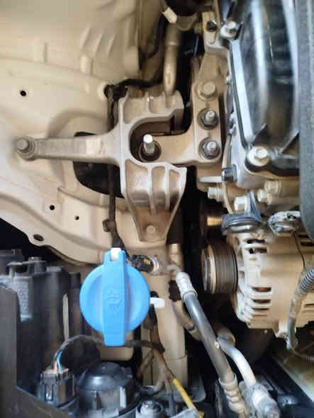 السلام عليك فورتي 19 السياره كير عادي صوره الحادثةوصوره شكد ماشيه السعر 125// ***********
