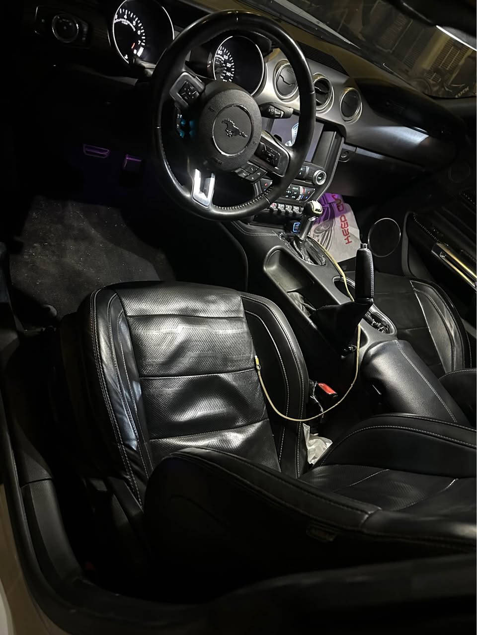 موستنك جيتي رقم شمالي تحويل 2020 عشر نمر بيها 5 قطع صبغ ابيع حزام بيها نواقص صدر و زوج تايرات شاشه مو ديجيتال مكينه مجفته رايدها ب 147 و ماكو هيجي سعر ل موديلها مكاني البلديات او الكراده (***********) بغداد, العراق
