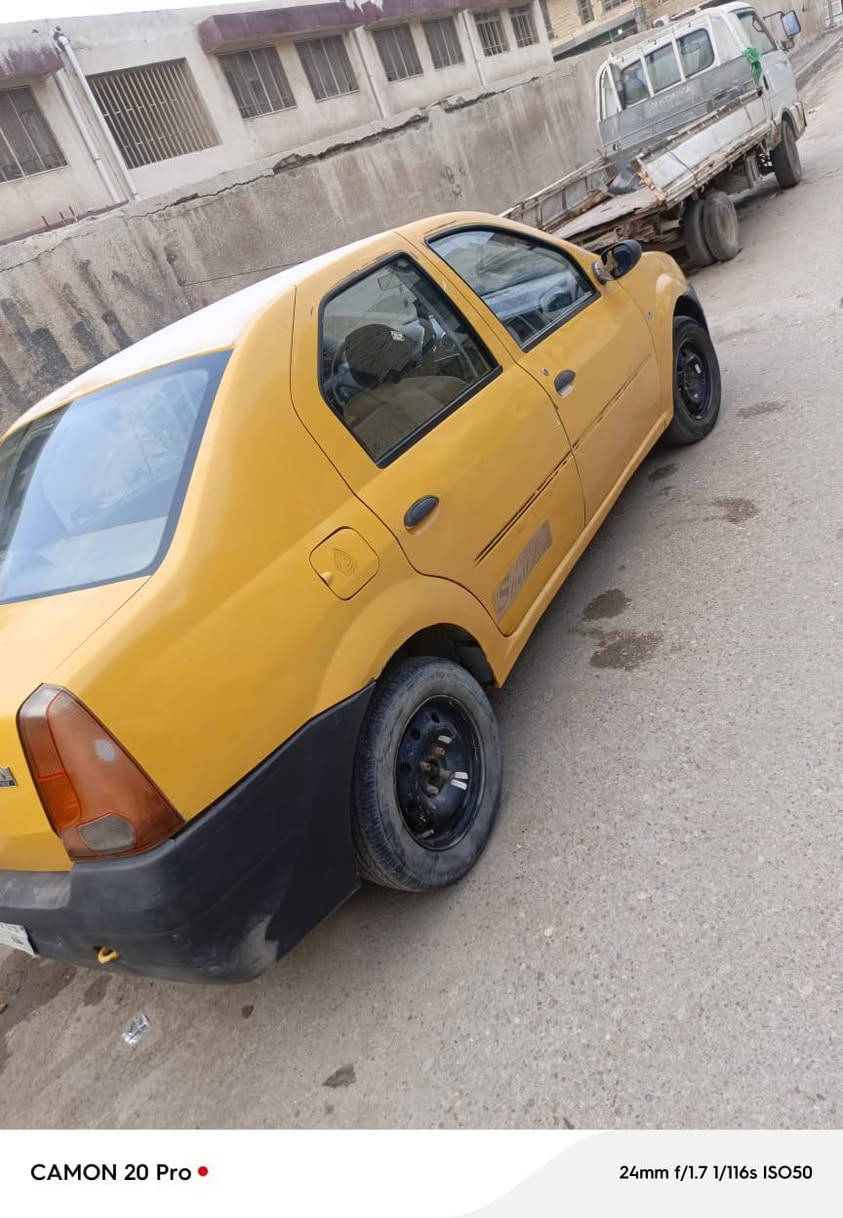 السلام عليكم رينو لوكان موديل 10 السنويه تنتهي بل 2000  27سياره معمره جديد نضيفه نفس ما واضح كير ومكينه خير من الله سياره نواقصها بصيطه دوشمه جديده كهربائيات كلها شغاله عده كيج بانزين عوزه طوافه سعرها 34وبيها مجال عليها غرامه 150نتفاهم عليهن رقم *********** مكاني بغداد كفاءات العبيدي
